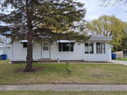 1102 19th St N, Moorhead, MN, 56560-1835 | Card Image