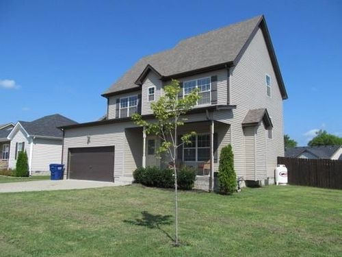 667 Fox Trail Ct, Clarksville, TN, 37040-6251 | Card Image