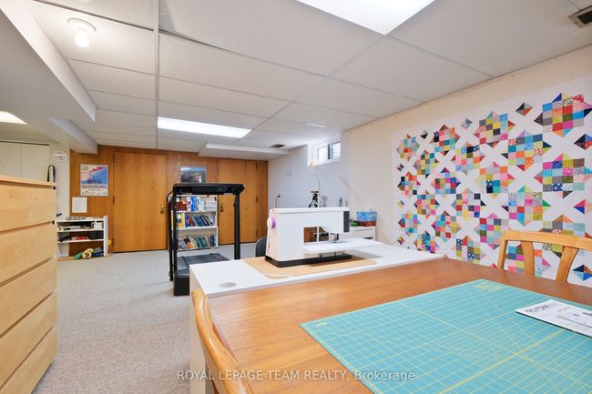 4 Valewood Cres, House other with 4 bedrooms, 4 bathrooms and 4 parking in Gloucester ON | Image 37