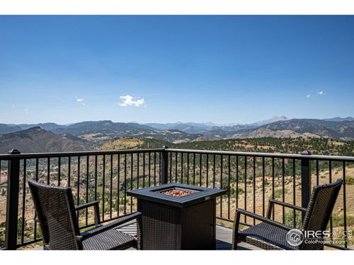 952 Steamboat Valley Rd, Lyons, CO, 80540-5071 | Card Image