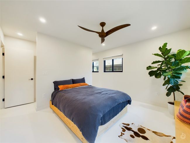 6007 Leisure Run Rd, House other with 2 bedrooms, 2 bathrooms and null parking in Austin TX | Image 12