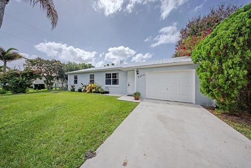 2174 Se Broward Terrace, Port St. Lucie, FL, 34952 | Card Image