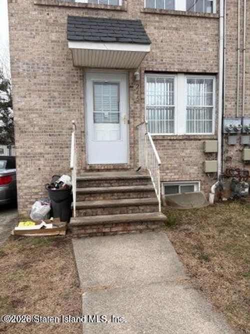 245 Livingston Avenue, Staten Island, NY, 10314 | Card Image