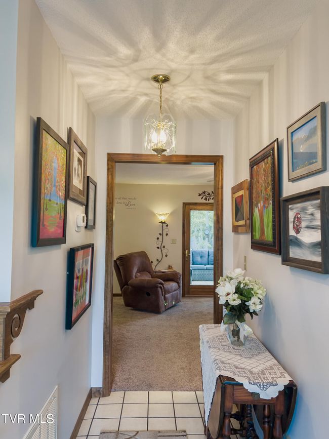 519 Foxgate Dr, House other with 3 bedrooms, 3 bathrooms and null parking in Erwin TN | Image 5