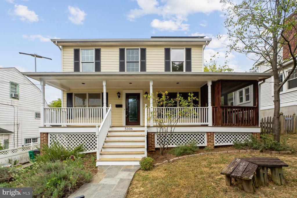 42nd Ave, Hyattsville, MD 20781