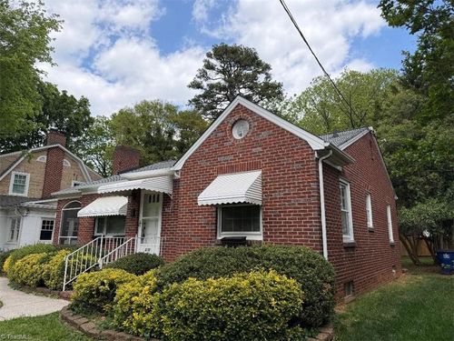 617 Fenimore Street, Winston-Salem, NC, 27103 | Card Image