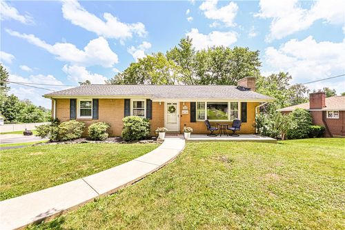 120 Northumberland Dr, Irwin, PA, 15642-3231 | Card Image