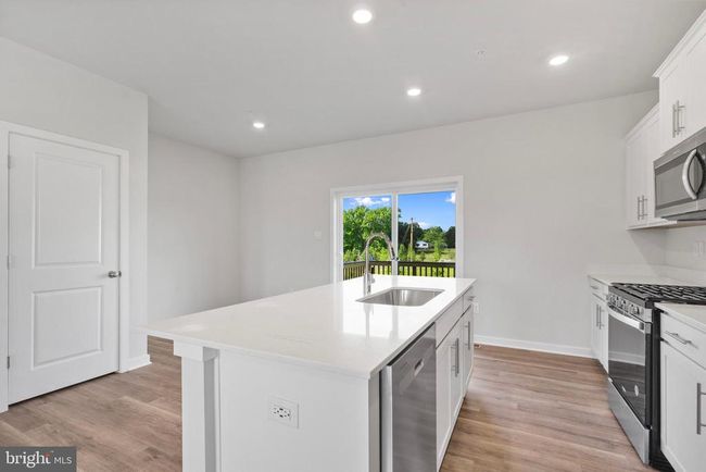 16631 Green Glade Dr, Townhouse with 4 bedrooms, 4 bathrooms and null parking in BRANDYWINE MD | Image 4