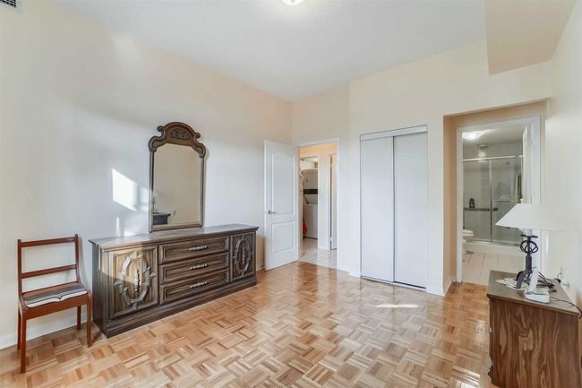 116 - 2506 Rutherford Rd, Condo with 2 bedrooms, 2 bathrooms and 1 parking in Concord ON | Image 13