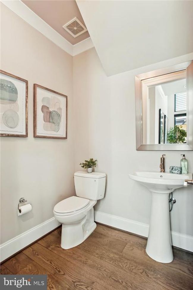 20440 Northpark Dr, Townhouse with 4 bedrooms, 6 bathrooms and null parking in ASHBURN VA | Image 17