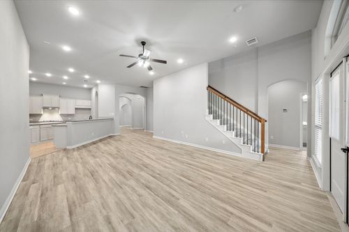 27924 Seger Bend Trl, Spring, TX, 77386-4438 | Card Image
