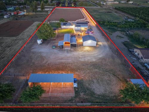 3765 N Greenwood Ave, Sanger, CA, 93657 | Card Image