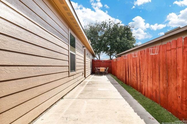 6626 Luckey Tree, House other with 3 bedrooms, 2 bathrooms and null parking in San Antonio TX | Image 21