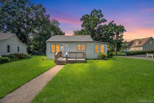 34 Shore Dr, Elizaville, NY, 12523-1514 | Card Image