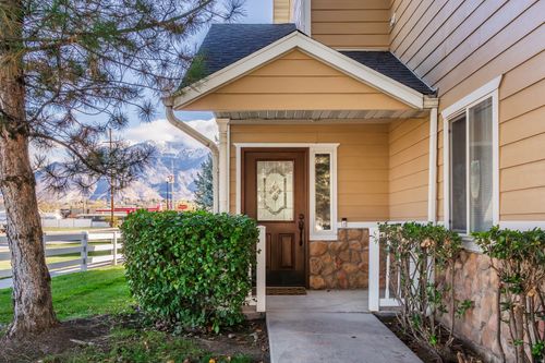 9413 S Purple Lilac Ln, Sandy, UT, 84070-6201 | Card Image