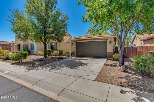 613 W Stanley Ave, San Tan Valley, AZ, 85140-6680 | Card Image