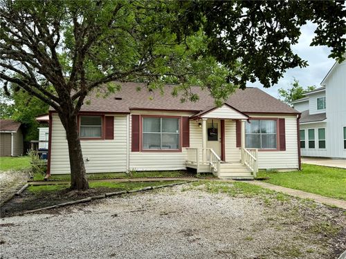 1203 Foster Ave, College Station, TX, 77840-2405 | Card Image