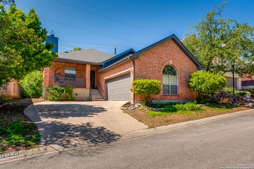 6642 Morning Shadow Ln, San Antonio, TX, 78256-2318 | Card Image