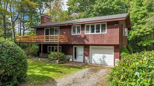 28 Ossipee Rd, Cape Neddick, ME, 03902-7155 | Card Image
