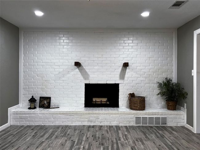1432 Hurstview Dr, House other with 5 bedrooms, 2 bathrooms and null parking in Hurst TX | Image 4