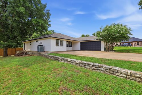 9705 Rosalie Ct, Granbury, TX, 76049-4626 | Card Image