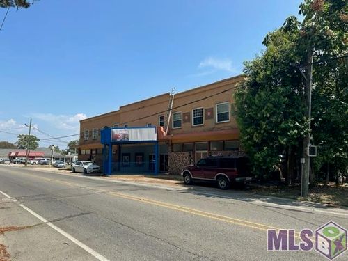 659 W Main St, New Roads, LA, 70760-3575 | Card Image