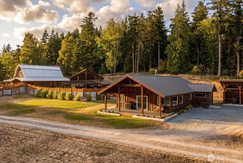 550 Wanamaker Rd, Coupeville, WA, 98239-3803 | Card Image
