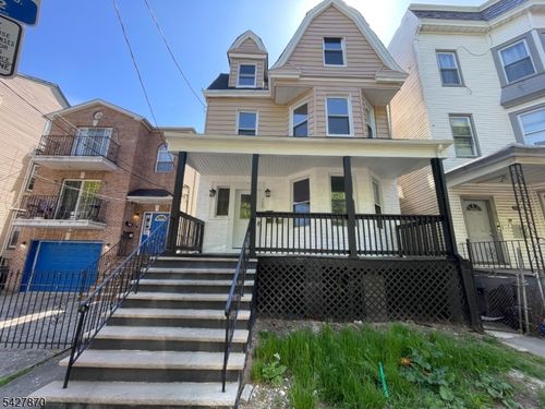 1-120 S 7th St, Newark, NJ, 07107-3750 | Card Image