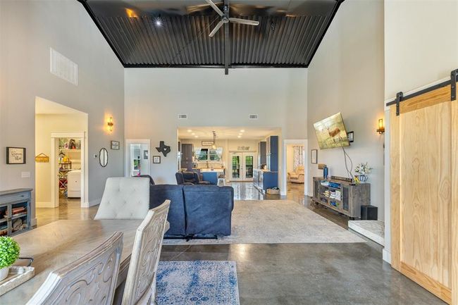 4330 Post Oak Point Rd, Home with 4 bedrooms, 4 bathrooms and 3 parking in New Ulm TX | Image 7