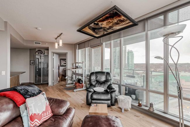 1306 - 210 15 Avenue Se, Home with 2 bedrooms, 2 bathrooms and 1 parking in Calgary AB | Image 13