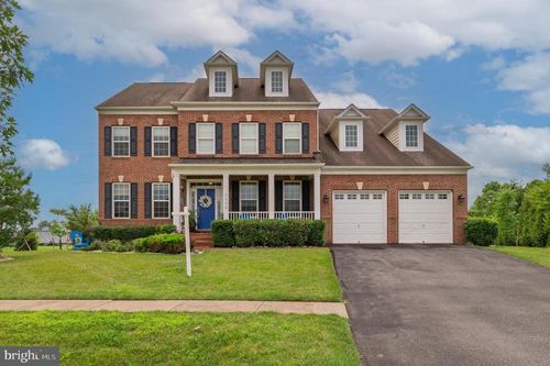 5806 Toboggan Cir, ROCKVILLE, MD, 20855-2825 | Card Image
