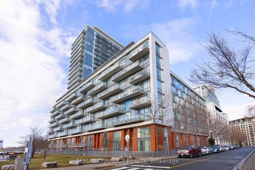 330-90 Stadium Rd, Toronto, ON, M5V3W5 | Card Image