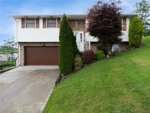 180 Sweeney Circle Dr, Rostraver Township, PA, 15012-9372 | Card Image