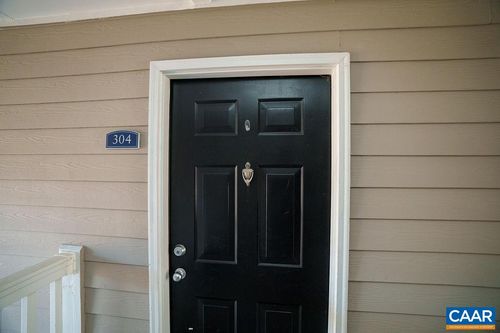 apt-304-175 Yellowstone Dr, CHARLOTTESVILLE, VA, 22903-8117 | Card Image