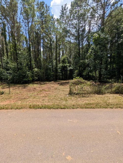 1670 Samples Chapel Road Se, Old Fort, TN, 37362 | Card Image