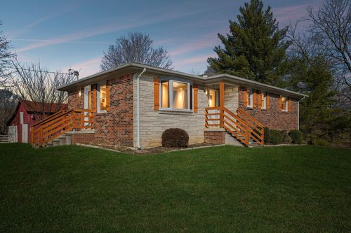 5880 Carthage Rd, Pleasant Shade, TN, 37145-2033 | Card Image