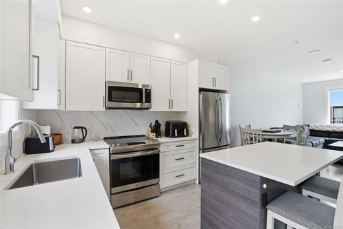 104-1726 Kerrisdale Rd, Nanaimo, BC, V9S1N5 | Card Image