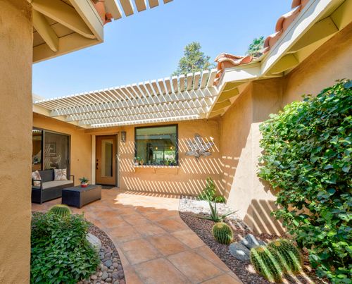 111 Juan Circke Circle, Palm Desert, CA, 92260 | Card Image
