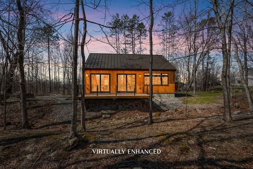 8 River Road, Detroit, ME, 04929 | Card Image