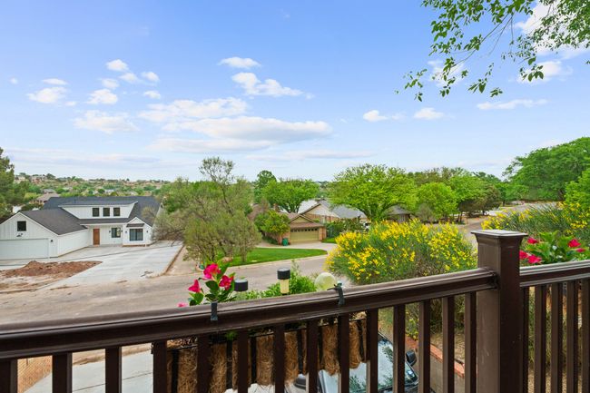 47 S Lakeshore Dr, House other with 3 bedrooms, 2 bathrooms and null parking in Ransom Canyon TX | Image 4