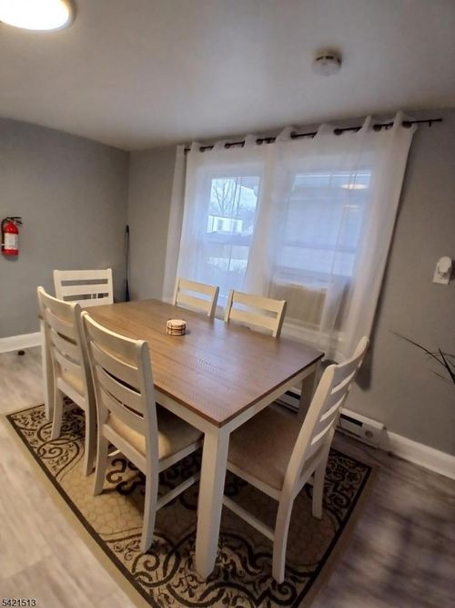 2-17 Thomas St, Bloomfield, NJ, 07003-2327 | Card Image