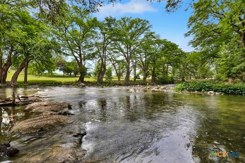 unit-d102-730 E Mather St, New Braunfels, TX, 78130-4377 | Card Image