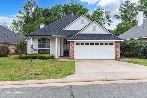 106 Red Fox Cir, Haughton, LA, 71037-8508 | Card Image