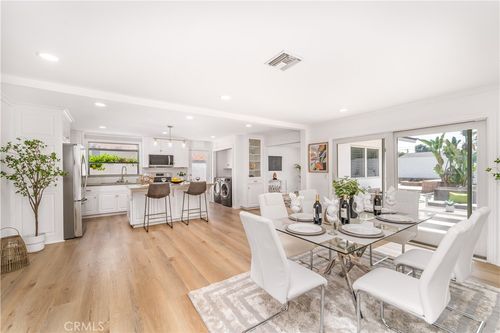 24244 Friar St, Woodland Hills, CA, 91367-1123 | Card Image