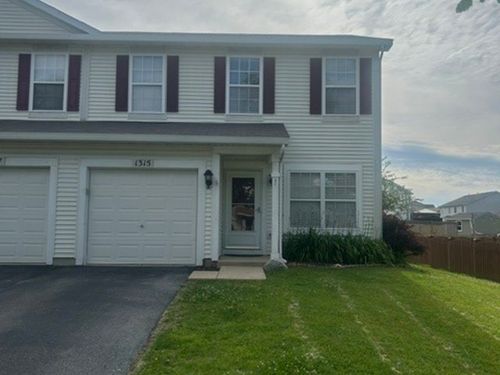 1315 Burns Ln, Minooka, IL, 60447-4561 | Card Image