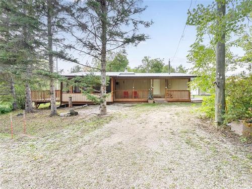 67 Riverside Cres, Lac Du Bonnet, MB, R0E1A0 | Card Image