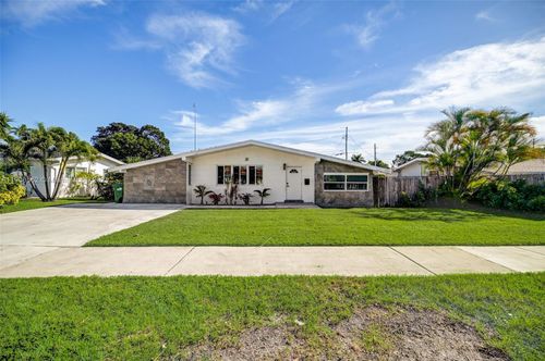 20941 Ne 25th Ct, Miami, FL, 33180-1031 | Card Image