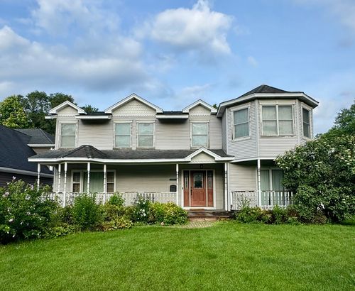 4804 Cornell Ave, Downers Grove, IL, 60515-3323 | Card Image