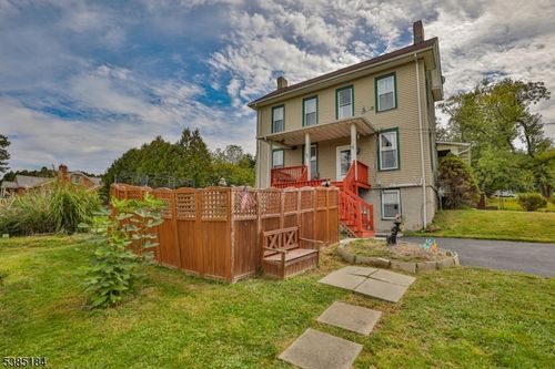 4 Parkhill Rd, Washington, NJ, 07882-2353 | Card Image