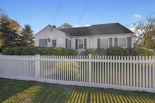 18 Warwick Rd, Villas, NJ, 08251-1646 | Card Image